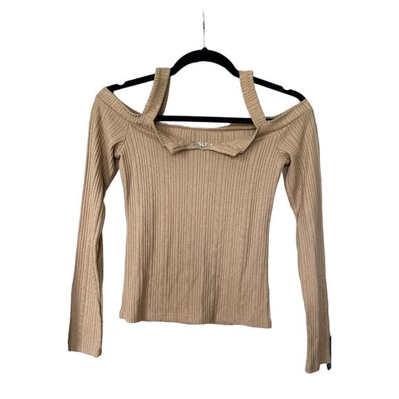 Aero Off Shoulder Mustard Color Top Size Small - Picture 1 of 3